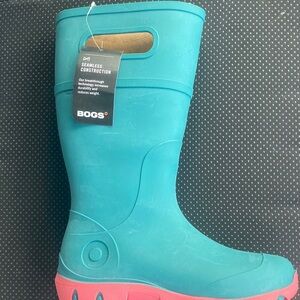 BOGS Aqua and Coral Waterproof Boots